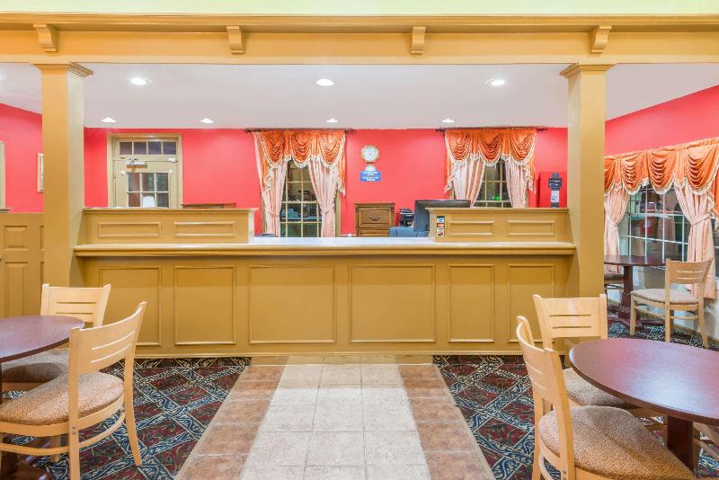 Days Inn Ottawa - photo 8