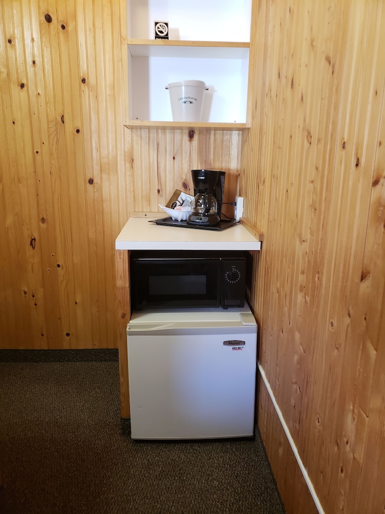 Columbia River Inn - photo 10