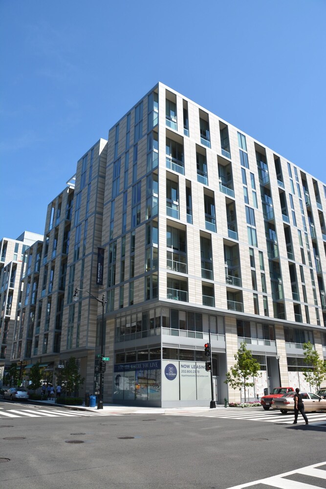 Bridgestreet City Center - photo 16