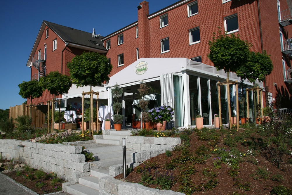 Hotel & Restaurant Fricke — Lehrte — photo 2