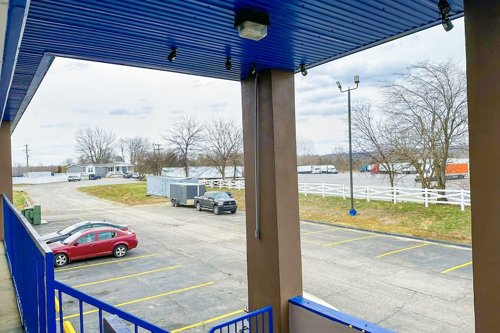 Happy Stay Inn Madisonville I 69 By OYO - photo 41