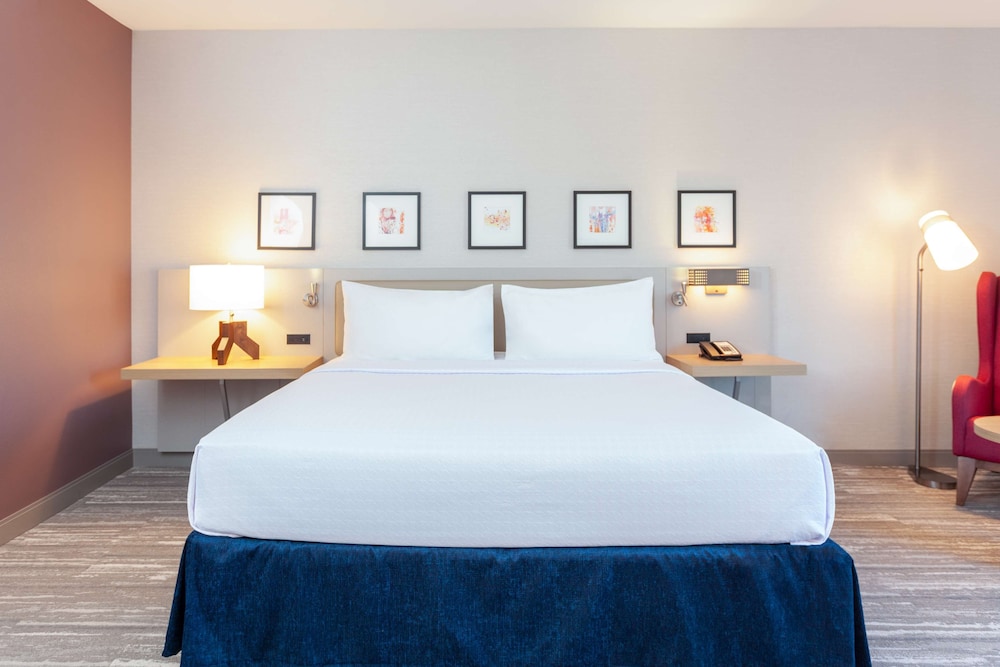 Hilton Garden Inn Broomfield Boulder - photo 8