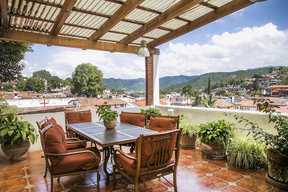 Hotel Tonancalli in Valle De Bravo, Mexico