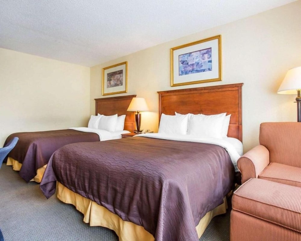 Budgetel Inn & Suites Atlanta - photo 17