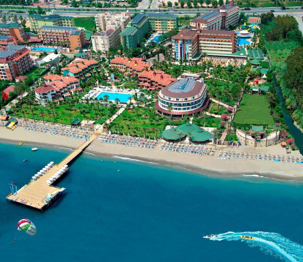 Saphir Hotel & Villas — 5-Star Luxury Hotel in Alanya, Turkey