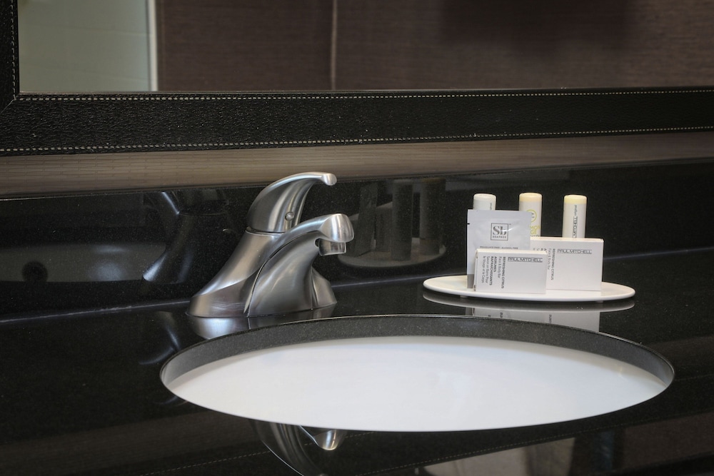 Fairfield Inn & Suites Charleston North Ashley Phosphate - photo 14