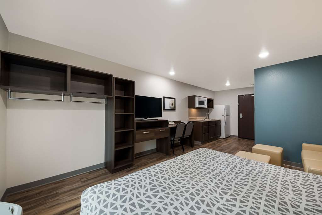 WoodSpring Suites San Antonio UTSA Medical Center - photo 26