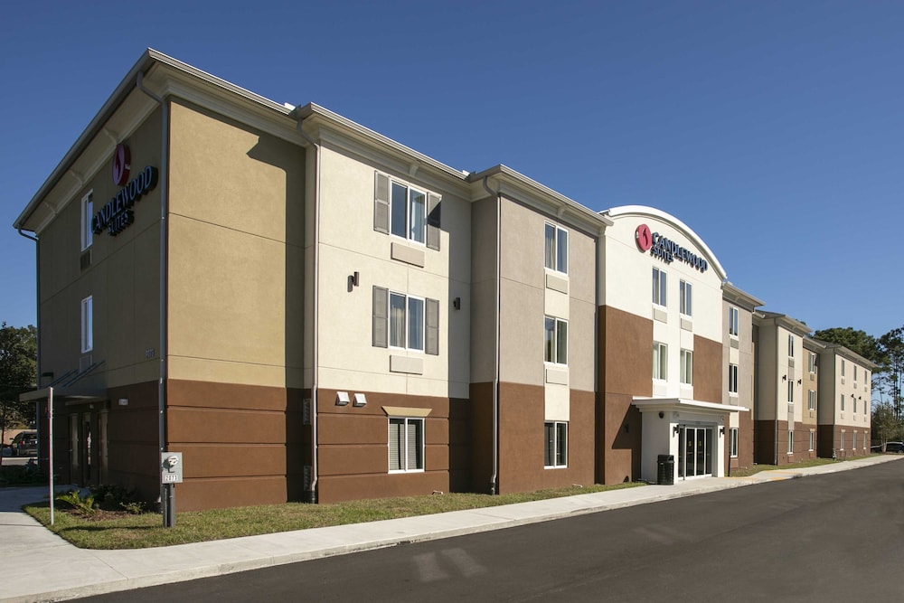 Candlewood Suites Jacksonville Mayport by IHG - photo 32