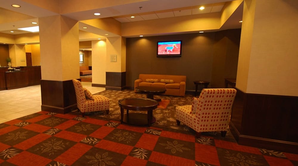 DoubleTree by Hilton Hotel Rocky Mount - photo 18