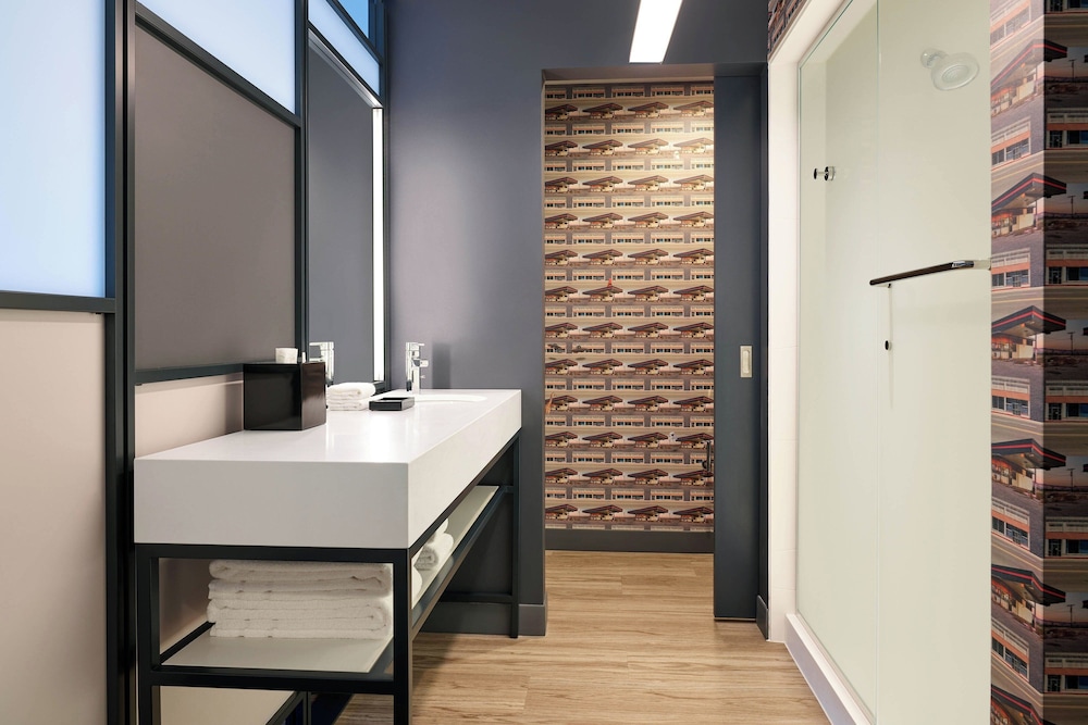 Aloft Portland Downtown Waterfront ME - photo 13