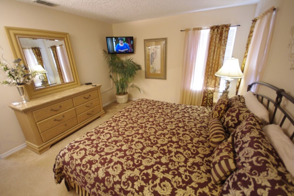 Emerald Island Resort Seven bedroom - photo 3
