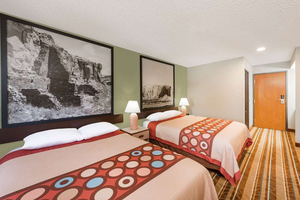Super 8 by Wyndham Socorro - photo 8