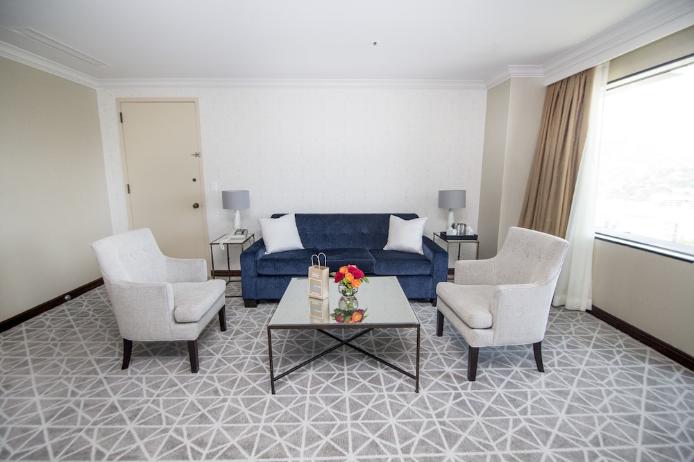 Hilton Los Angeles Universal City - photo 23