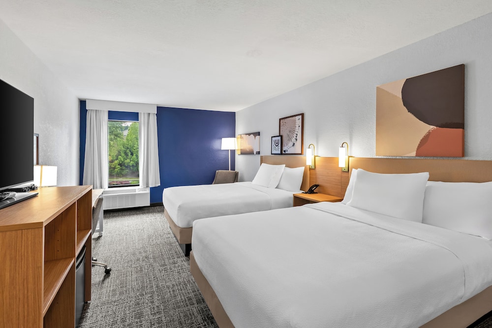 Spark by Hilton Alpharetta Roswell - photo 11