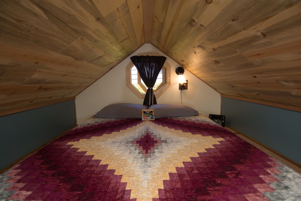 Caravan The Tiny House Hotel - photo 20