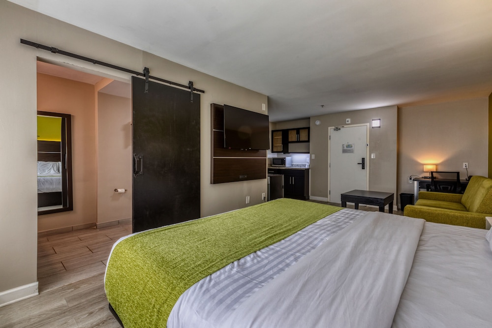 Hotel Weston - photo 32