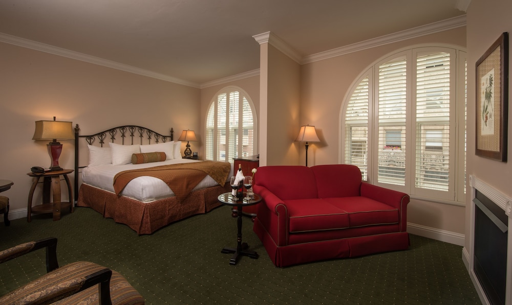 The Monterey Hotel - photo 23