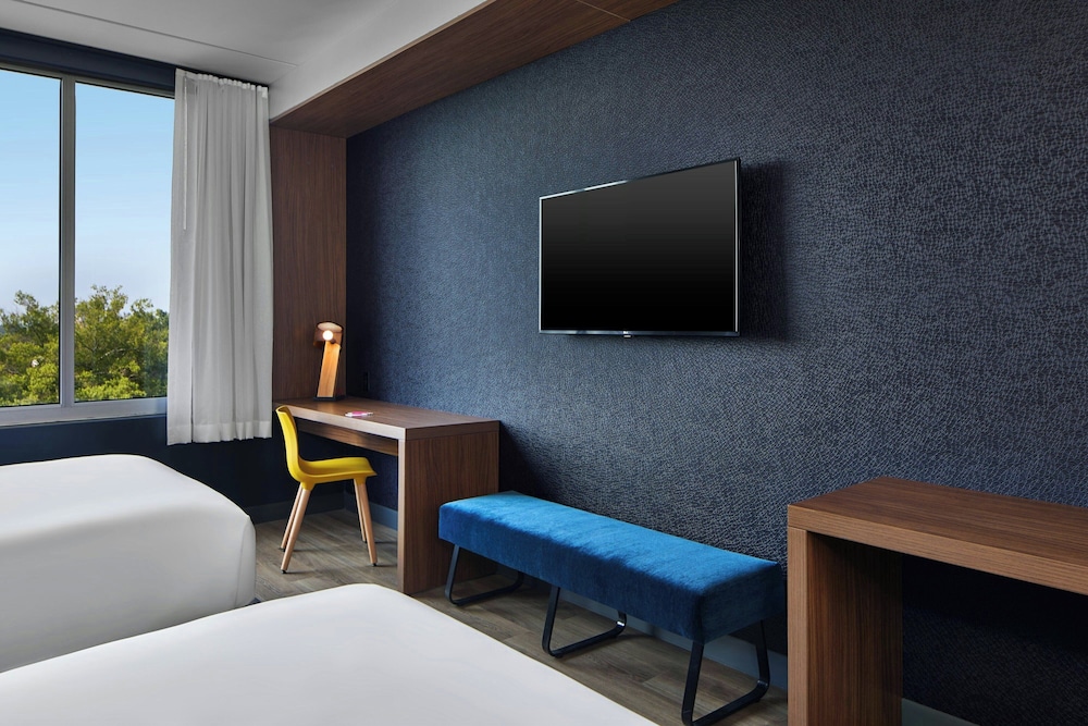 Aloft Raleigh - photo 12