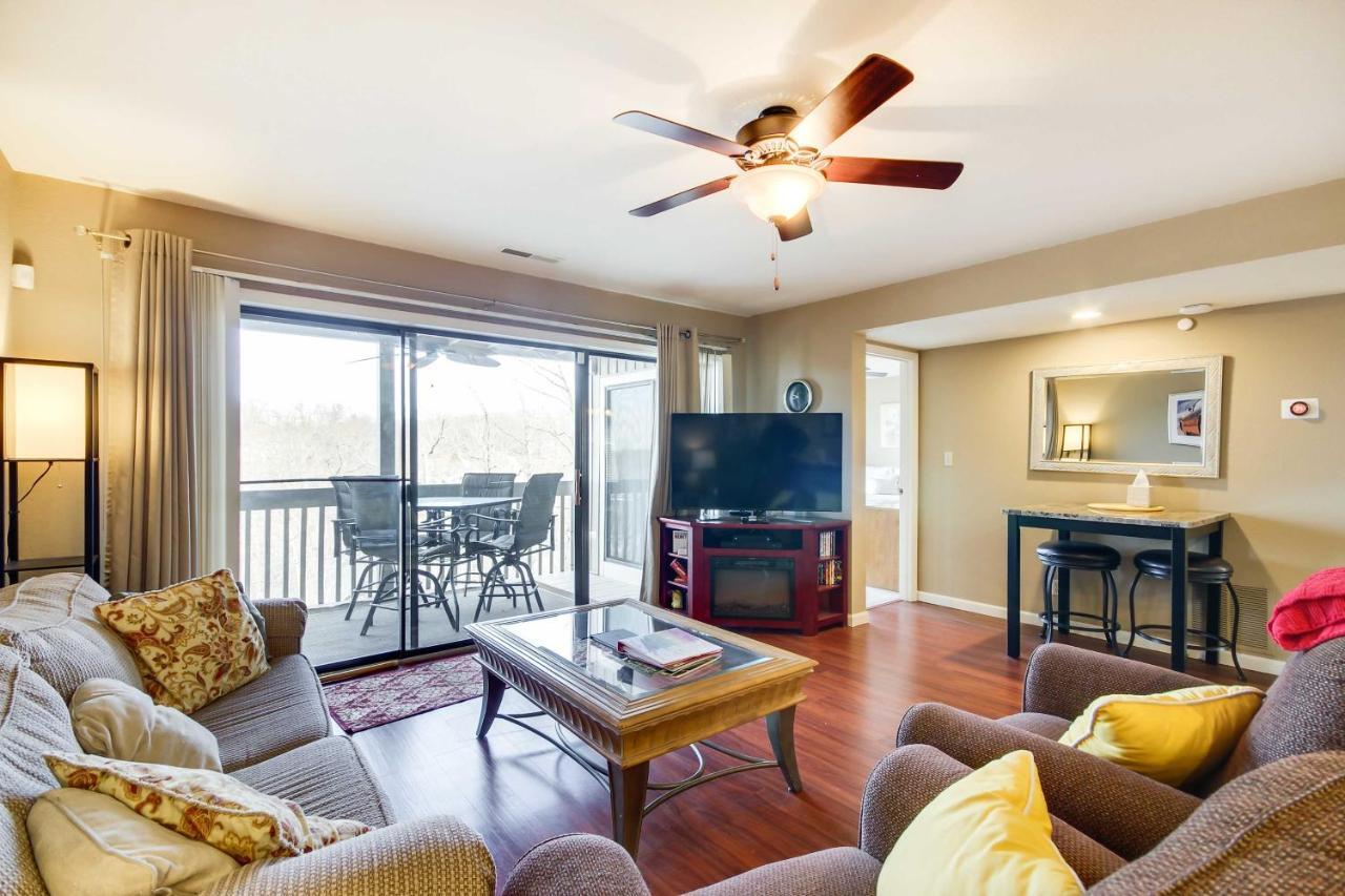 Community Perks Family Friendly Osage Beach Condo — 4-Star Luxury Hotel in Osage Beach, United States