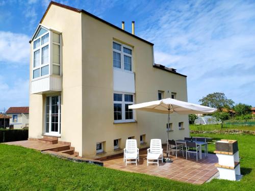Vivienda Vacacional El Acebo Cudillero in Cudillero, Spain