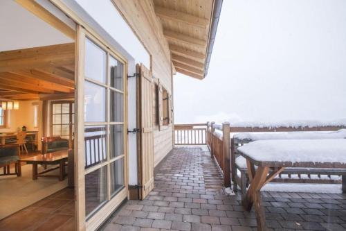 Schöneben Chalet Waldkrone — 4-Star Luxury Hotel in Wald Im Pinzgau, Austria