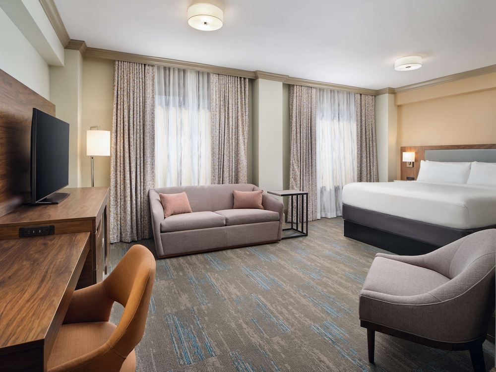 Hampton Inn & Suites by Hilton New Orleans Canal St. French Quarter - photo 45