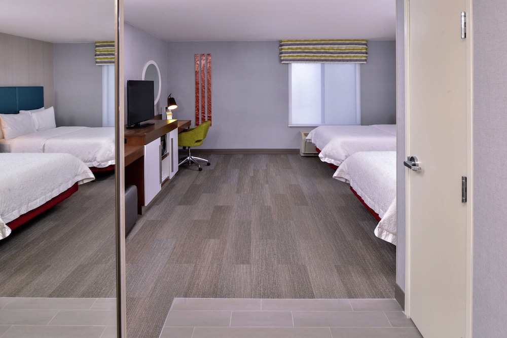 Hampton Inn & Suites Carson City - photo 22