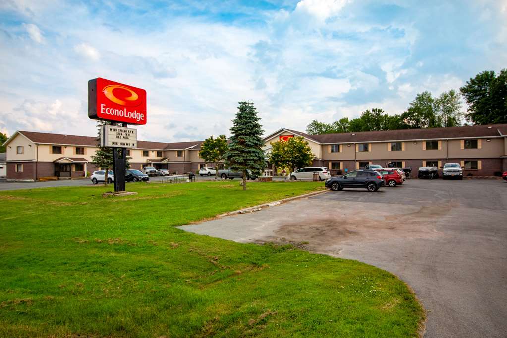 Econo Lodge Massena Hwy 37 - featured photo