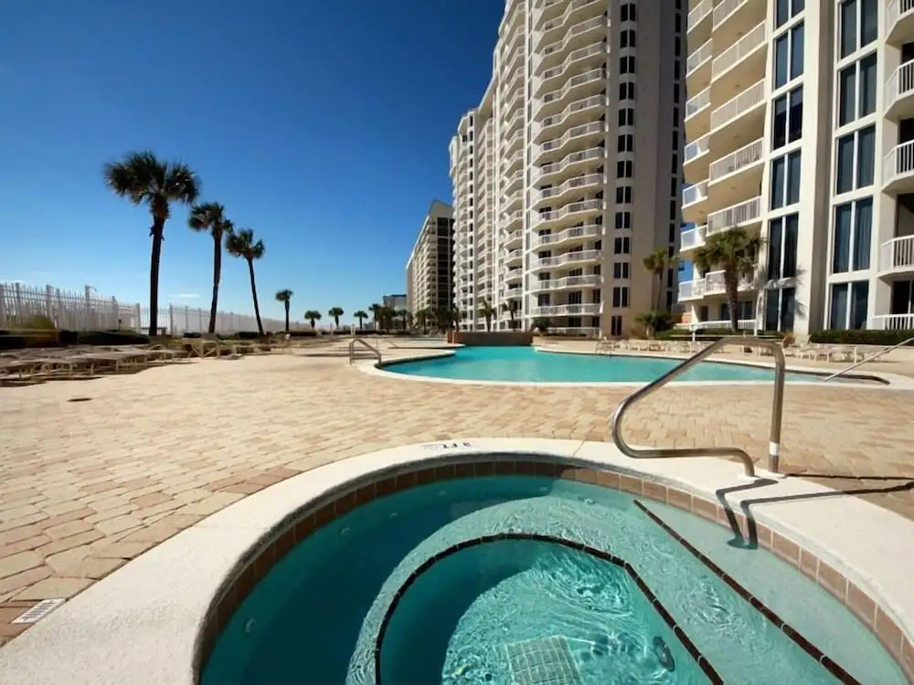 Silver Beach Towers - photo 7