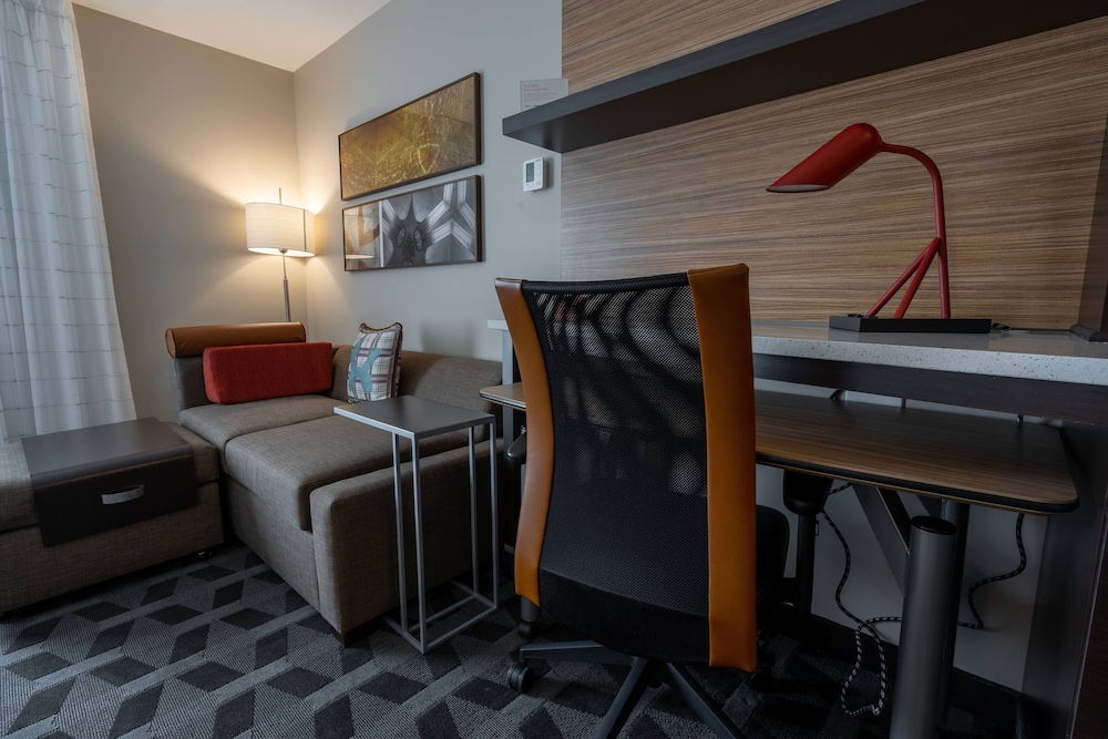 TownePlace Suites by Marriott Clinton - photo 15