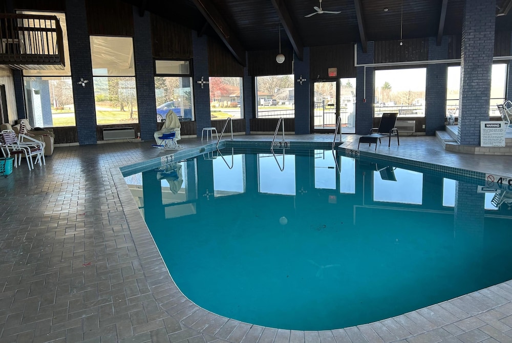 AmericInn by Wyndham Mosinee Central Wisconsin Airport - photo 38