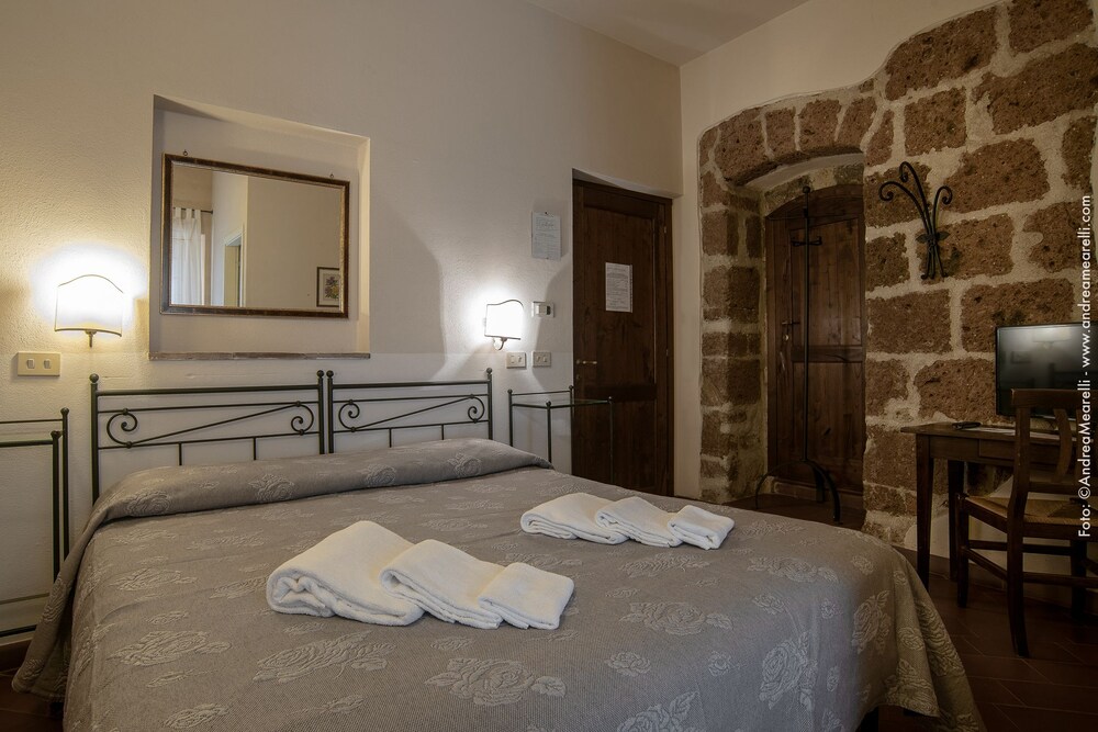 Hotel Scilla — hotel in Sorano