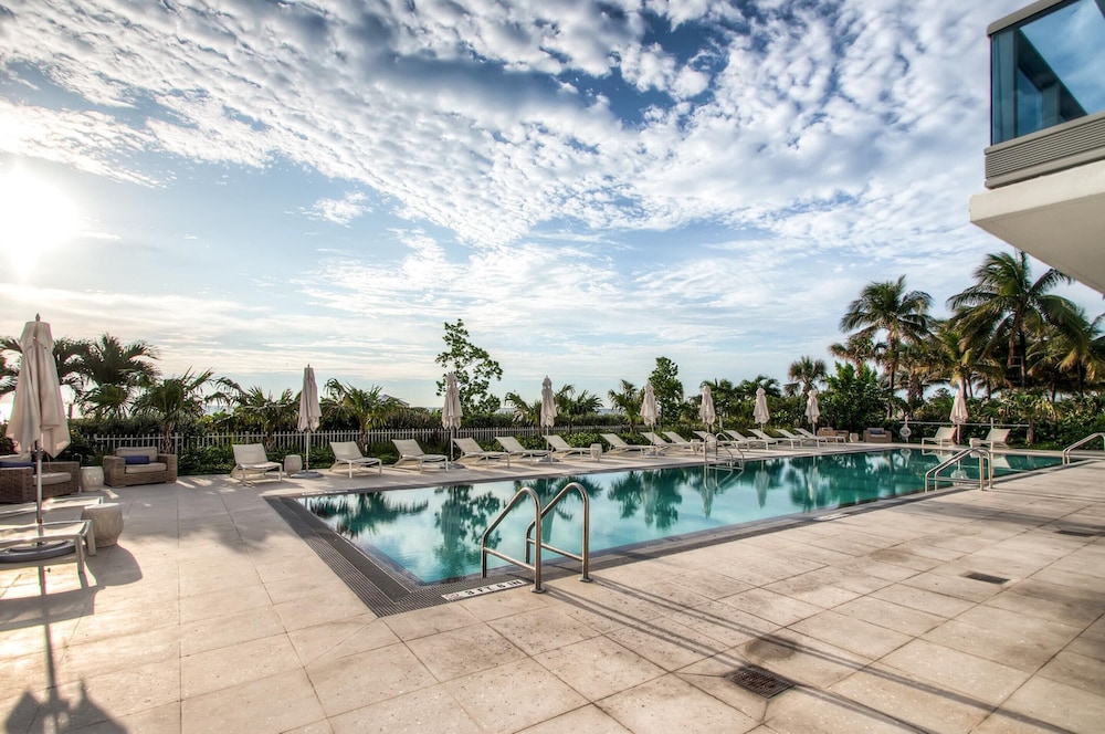Churchill Suites Monte Carlo Miami Beach - photo 131