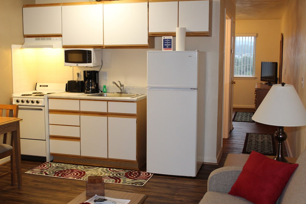 Affordable Corporate Suites of Overland Drive - photo 23