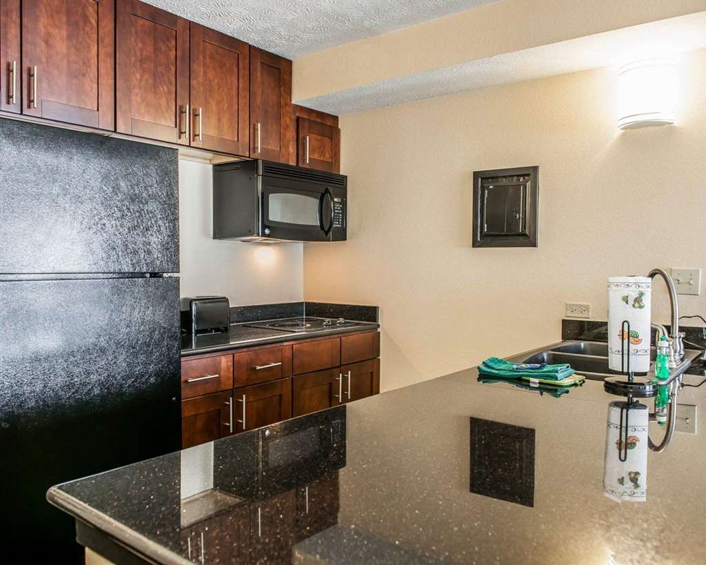 Quality Inn & Suites Mattoon Area - photo 23