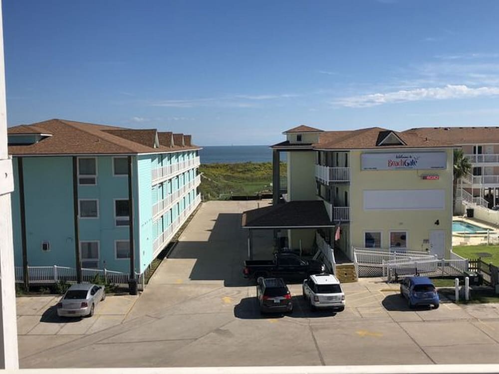 Beachgate CondoSuites & Motel - photo 169