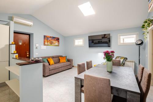 Blue Sky Apartment 5 min Vatican — 4-Star Luxury Hotel in Rome, Italy