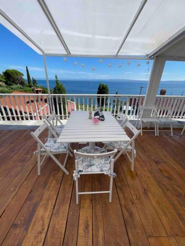 Sunrise SeaView Apartment Fiesa — 4-Star Luxury Hotel in Piran, Slovenia