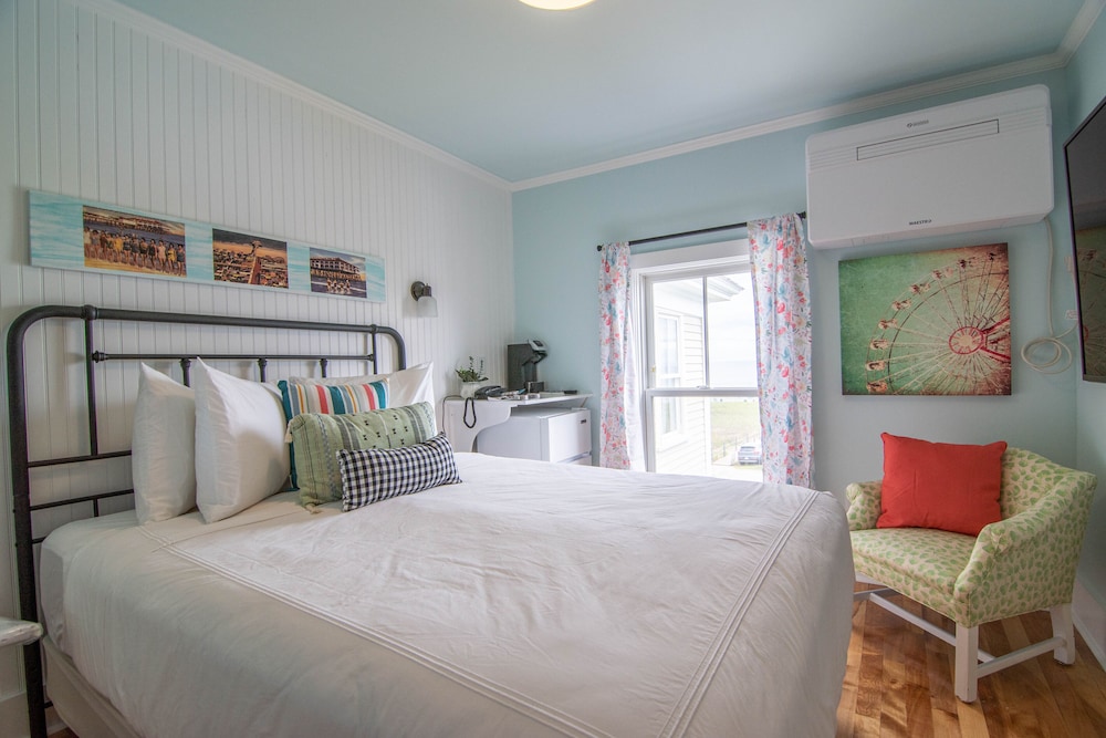 Ocean House Hotel & Motel - photo 30