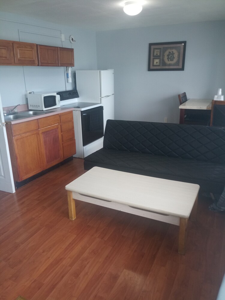 La Fun Motel - photo 24