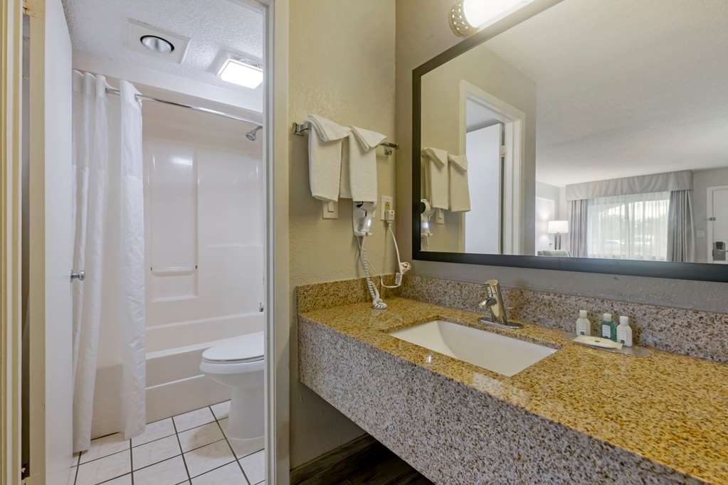 Quality Inn St. Augustine Outlet Mall - photo 18