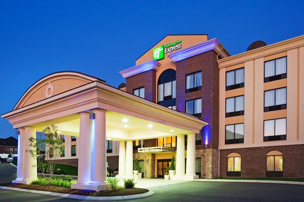 Holiday Inn Express Suites Smyrna — Smyrna