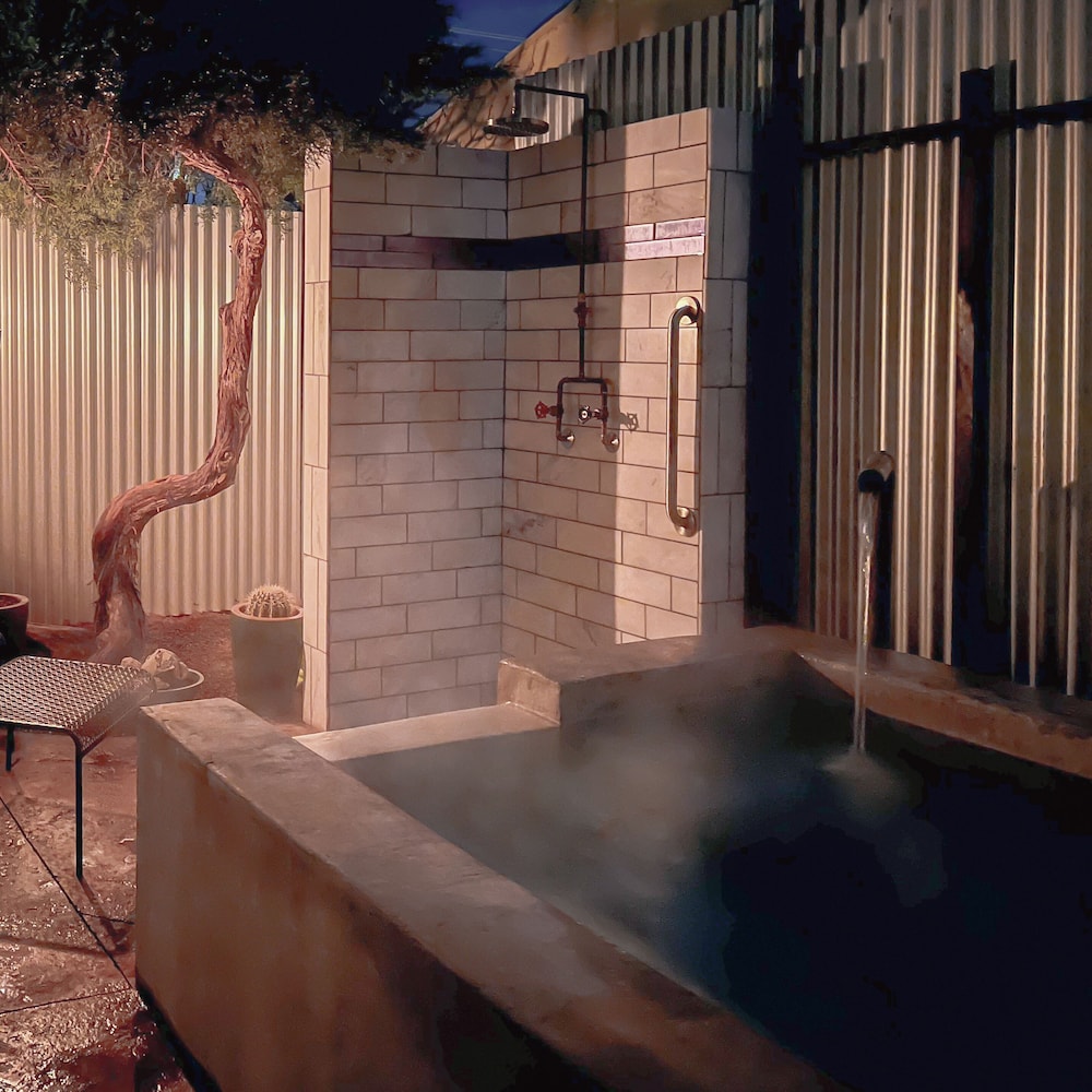 Hoosier Hot Springs & Inn - photo 32