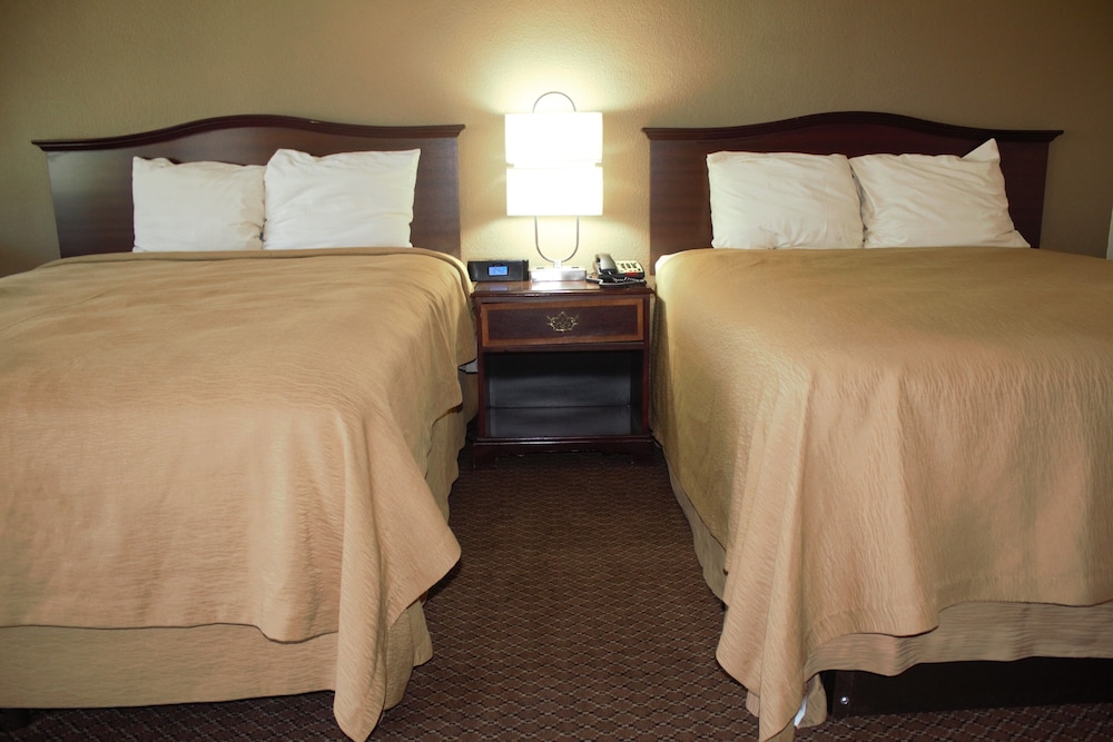 Oregon Trail Inn and Suites - photo 5