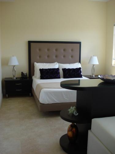 Westover Arms Hotel - photo 4