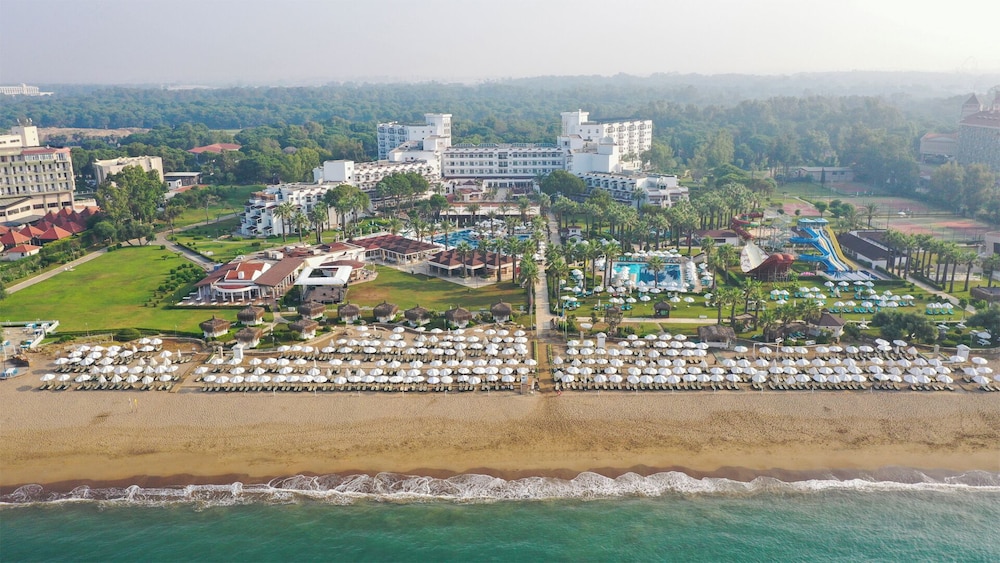 Crystal Tat Beach Pearl Collection — 5-Star Luxury Hotel in Serik, Turkey