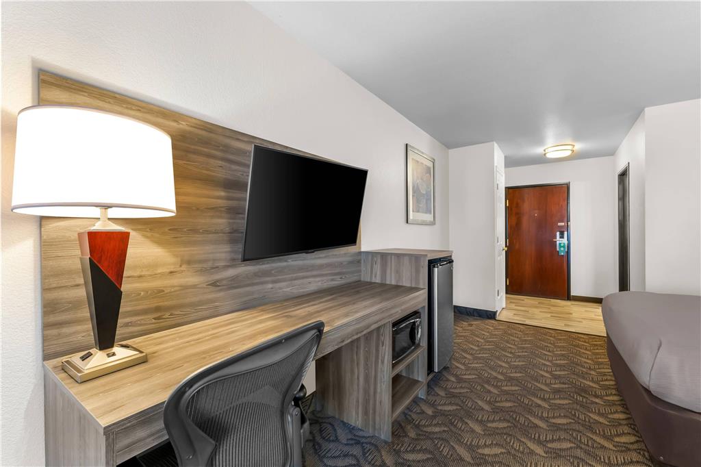 Quality Inn & Suites Salt Lake City Airport West - photo 32