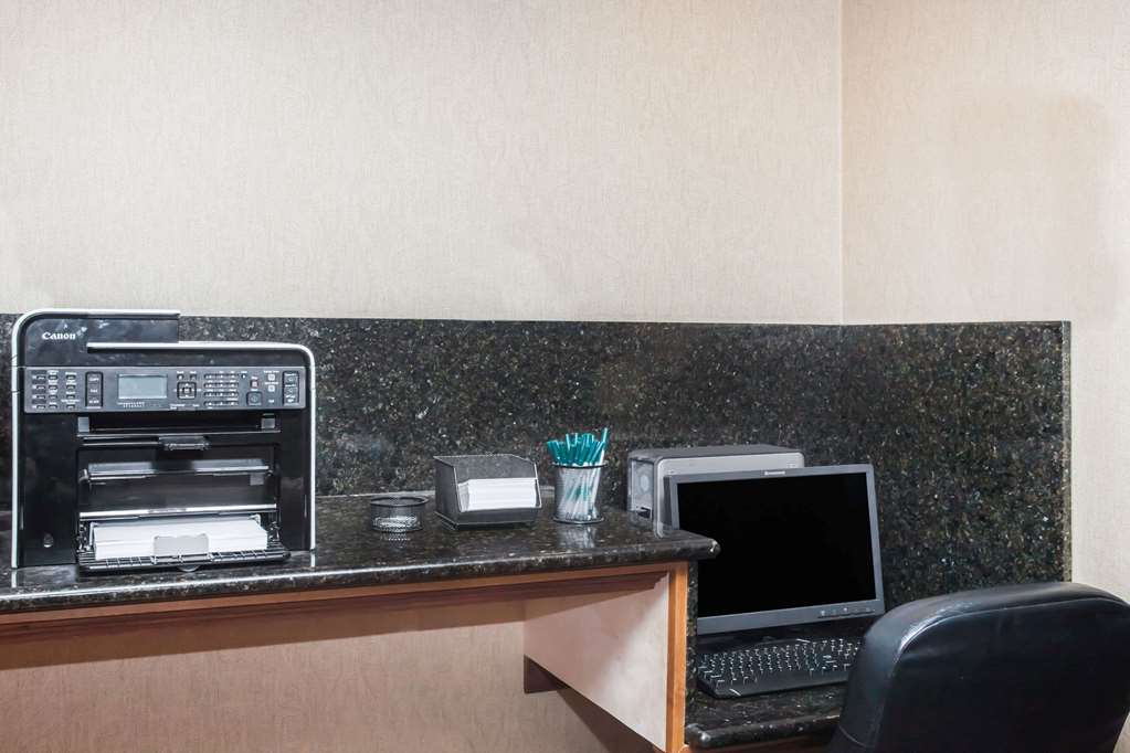 Wingate by Wyndham North Little Rock - photo 16