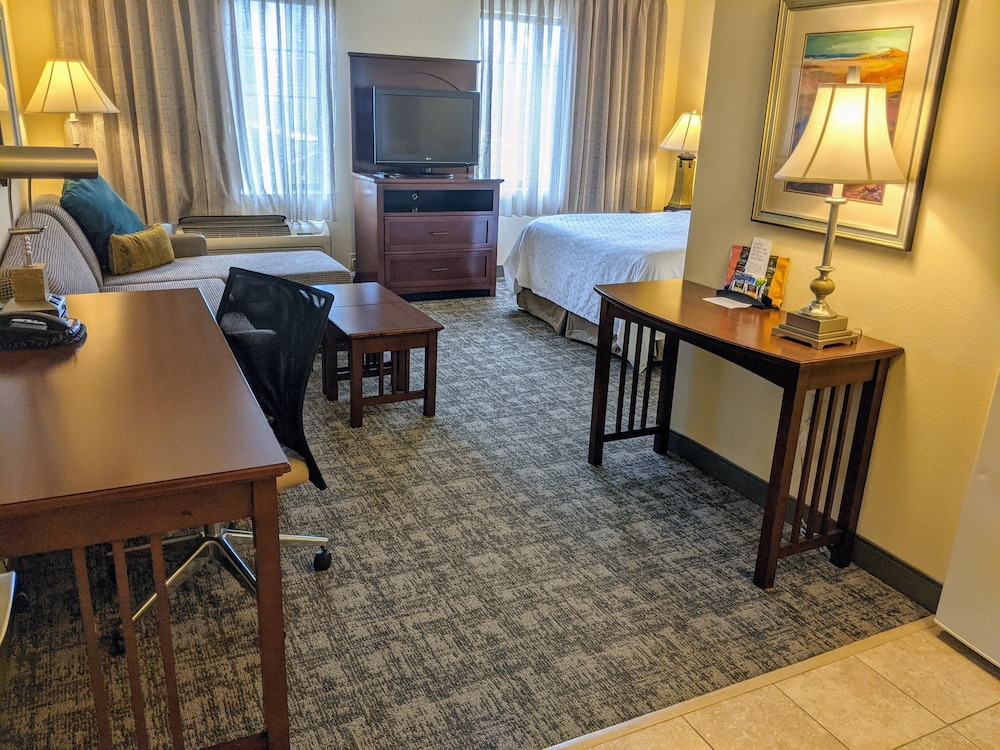 Staybridge Suites Indianapolis Carmel by IHG - photo 9