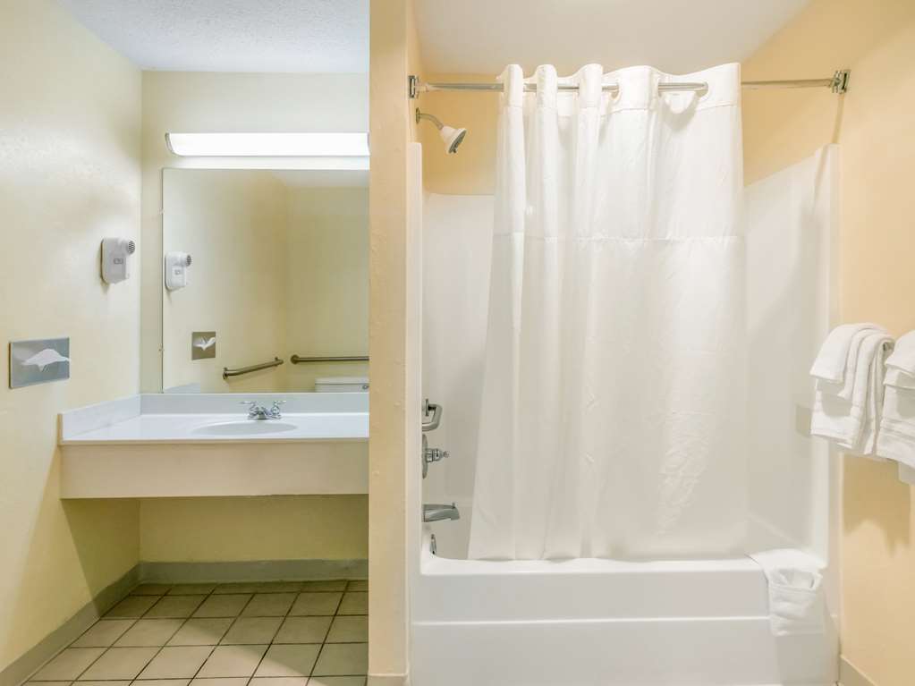 Americas Best Value Inn Clayton - photo 28